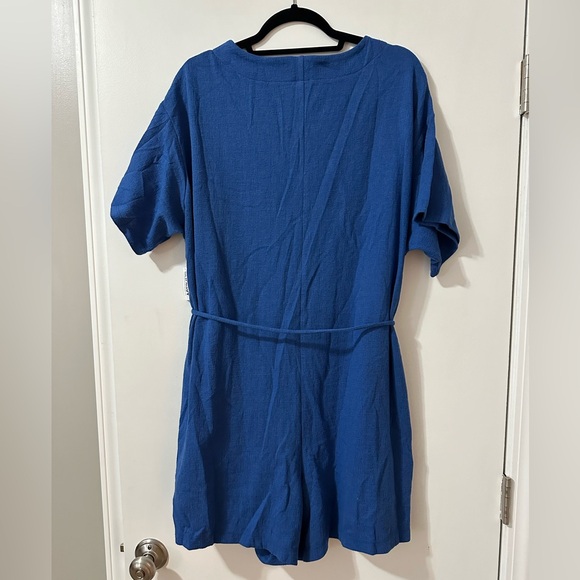 Old Navy Textured-Knit Utility Short-Sleeve Romper - Picture 3 of 3